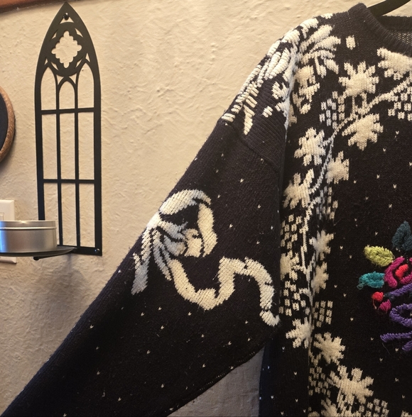 Vintage 80s Embroidered Floral Knit Sweater Black White Folk Size M/L - Picture 5 of 7